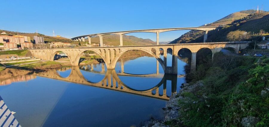 From Gaia Douro Valley Tour Wine Tasting River Cruise Lunch - Winery wine tasting: what you learn, not just what you drink