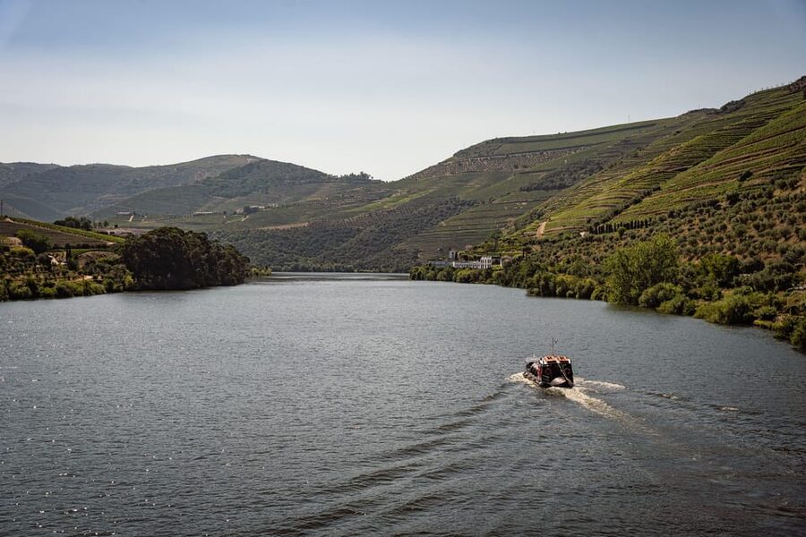 From Pinhão: Douro Valley Rabelo Boat Tour with Port Wine - Why This 2-Hour Rabelo Cruise from Pinhão Is Such a Good Fit