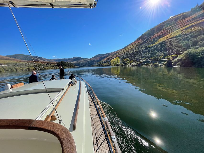 From Pinhão: Private Yacht Cruise along the Douro River - The boat setup: glass lounge, open roof, and where to sit