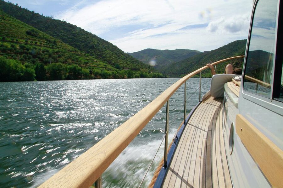 From Pinhão: Private Yacht Cruise along the Douro River - Logistics that matter on the Douro River
