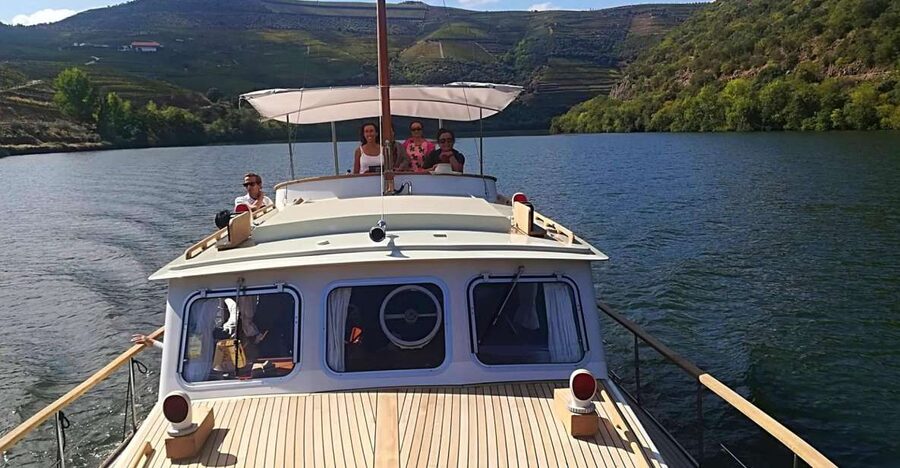 From Pinhão: Private Yacht Cruise along the Douro River - Starting at Ânima Durius, then easing into Pinhão
