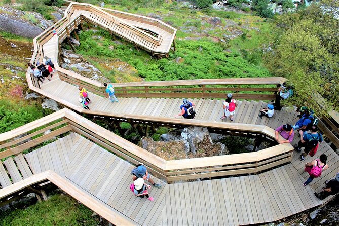 From Porto: 516 Arouca Bridge and Paiva Walkways Guided Tour - Photo stops and pacing, how the day stays fun instead of rushed
