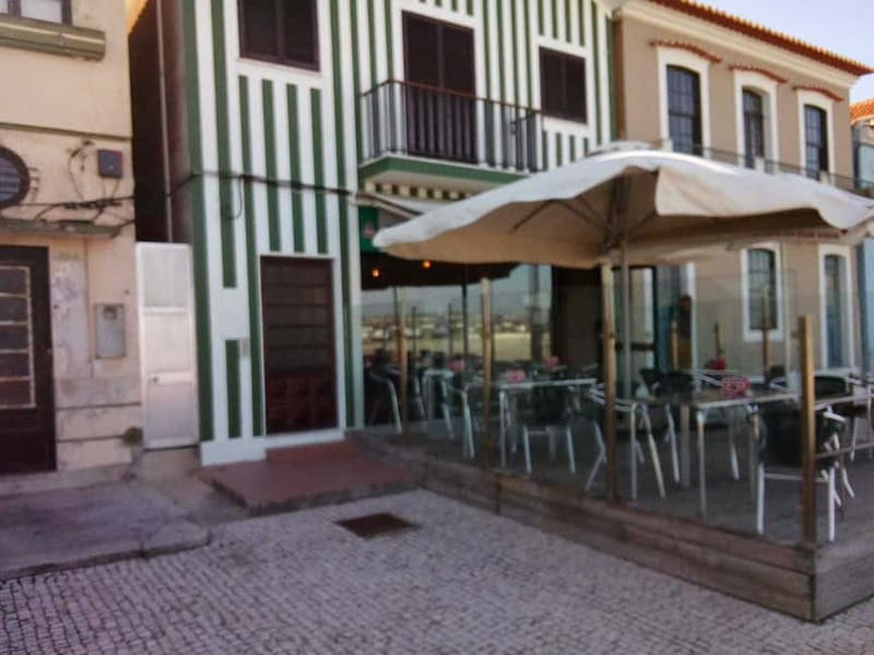 From Porto: Aveiro & Coimbra Tour with Moliceiro Boat Cruise - Coimbra’s university city magic: Santa Cruz, cathedrals, and street wandering