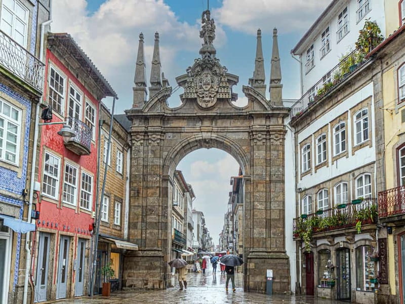 From Porto: Braga and Guimarães Day Tour with Lunch - Bom Jesus do Monte: Steps, Church Views, and the Day’s Most Scenic Moment