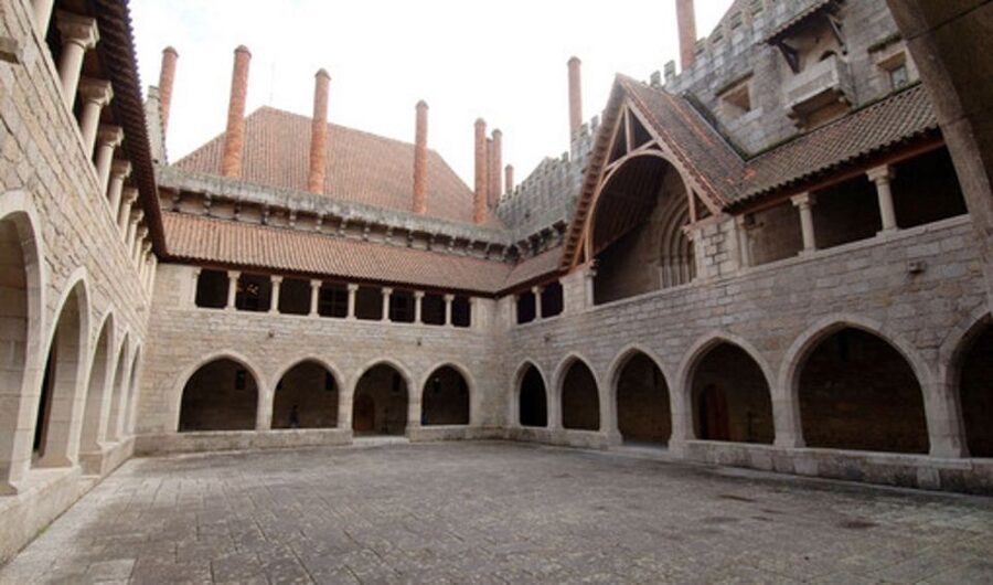 From Porto: Braga and Guimarães Small Group Tour with Lunch - Key takeaways before you go