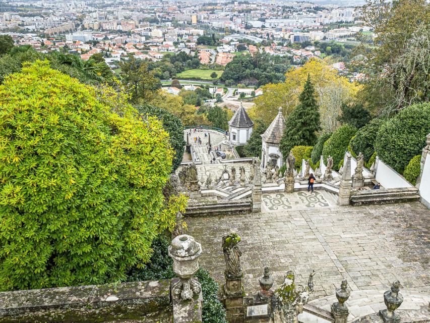 From Porto: Braga & Guimarães full day experience with lunch - Rain or shine: how to stay comfortable and not rush yourself