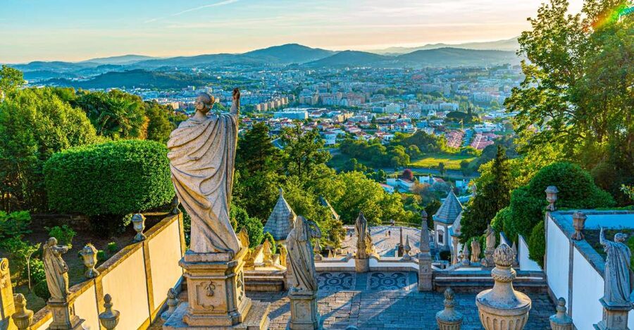 From Porto: Braga & Guimarães Full-Day Tour - Paço dos Duques de Bragança: royal power, plus an included ticket