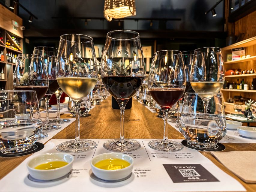 From Porto: Douro Valley w/ Boat Tour, Wine Tasting & Lunch - Second Wine Stop in Pinhão: Another Tasting With a Different Point of View