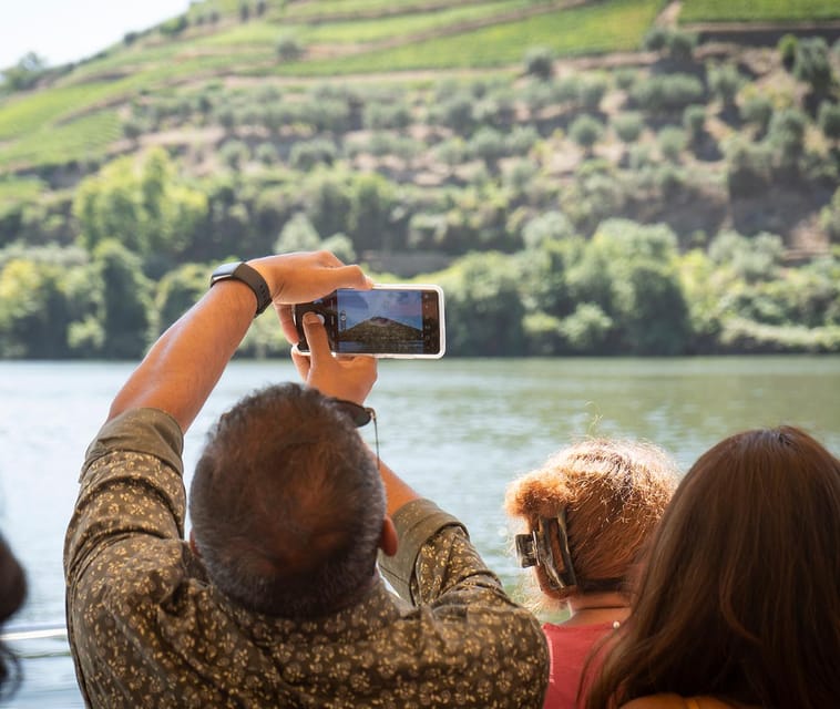 From Porto: Premium Douro Valley Small-Group Wine Tour - Second Winery Stop: A Different Producer, A Different Perspective