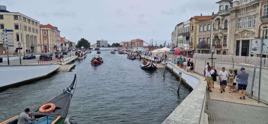 From Porto Private Tour Half Day in Aveiro and Costa Nova - Sweet stop: Ovos Moles and the local flavor of Aveiro