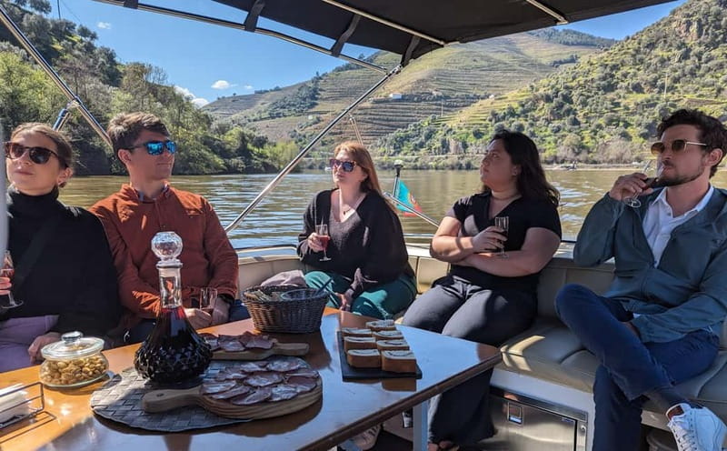 From Porto: Tastings at 2 Wineries, Chef's Lunch & Boat Tour - Getting to the Douro from Porto, without the chaos