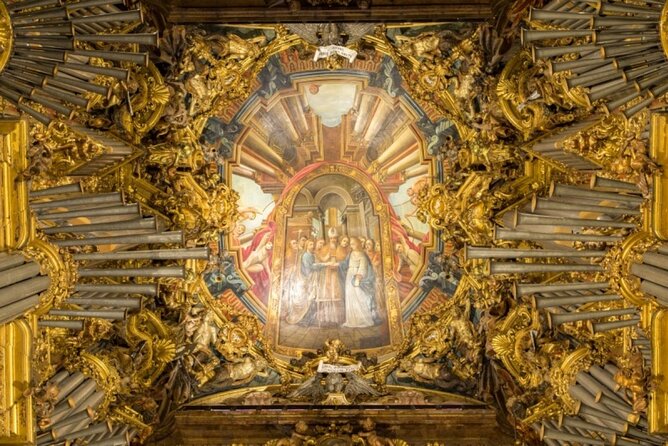 Full-Day Braga & Guimarães Guided Semi-Private Tour with Lunch from Porto - Key highlights worth planning around