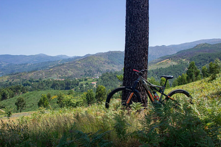 Gerês National Park: Self-guided E-Bike Tour - Your 3-hour loop: 35 km through mountains, valleys, and villages