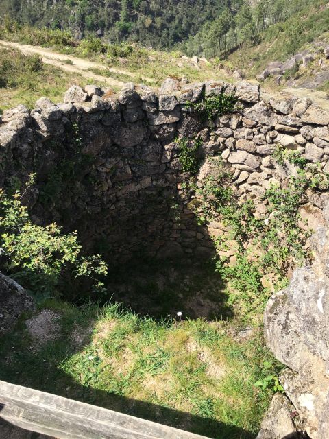 Gerês National Park Waterfalls and wolf village in 4x4 - Key things that make this Gerês 4x4 day worth your time