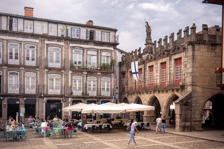 Guimarães: Flexible Walking Tour in Historic Center - Guimarães at walking speed, and why the self-guided style fits