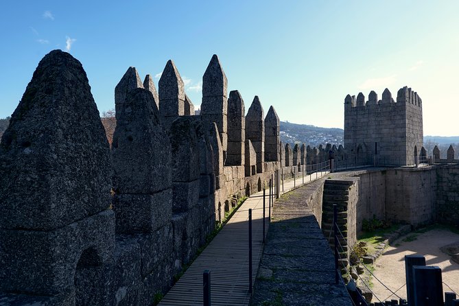 Guimarães: Half Day Private Tour from Porto - Centro Histórico Stops: Largo da Oliveira to Praça de Santiago