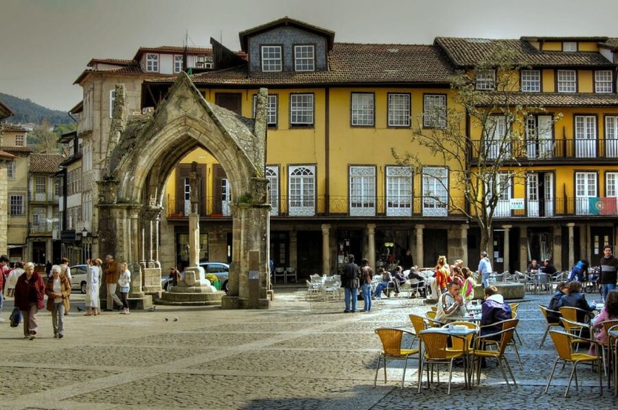 Guimarães Tour(4Hours): From Oporto;City Tour- Half Day Trip - Duke Braganza Palace: what’s missing and how to plan around it