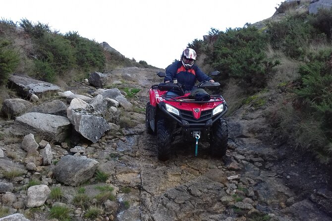 hike quad mountain altitude 825m / hike atv mountain altitude 825m - Stop 1 at Santuario da Senhora do Minho: mills, watchtowers, and free horses