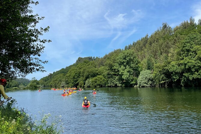KAYAK TOUR: Descend the Beautiful Lima River - Paddling the Açudes Section: Calm Water, Focus Moments, and Real Scenery