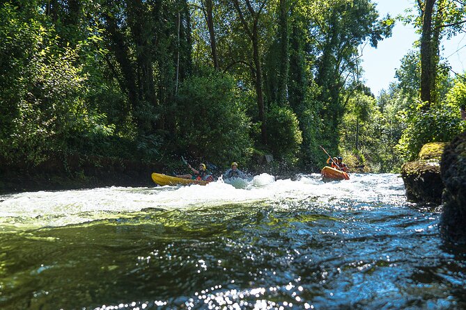 KAYAK TOUR: Descend the Beautiful Lima River - What the 5 to 6 Small Rapids Feel Like (And Why Beginners Still Enjoy It)
