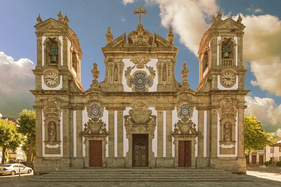 Matosinhos (Porto): “From the Sea to your Plate” Food Tour - Architecture and Industrial Relics: Casa da Arquitectura, Titan, and More