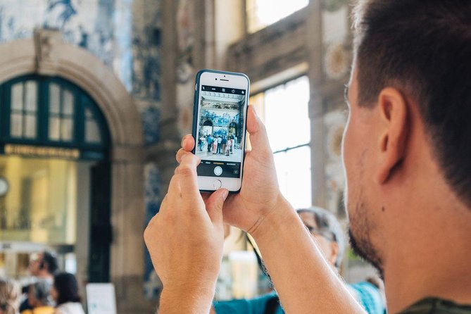 Mobile Photography through Porto hidden streets - What you’ll actually learn on your phone (not just how to take a photo)