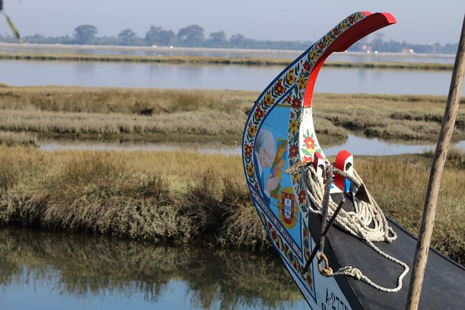 Moliceiro boat trip, with experience in bivalves harvesting - Who Should Book This Moliceiro and Bivalves Tour