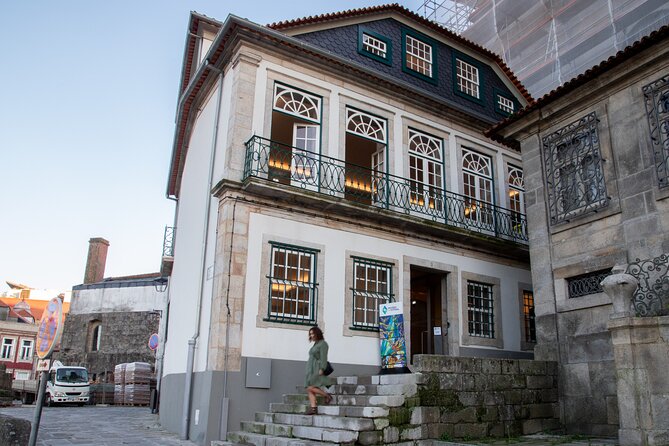 Museu do Vitral Entry Ticket with Wine Tasting - Timing in Practice: How to Fit This Into a Porto Day