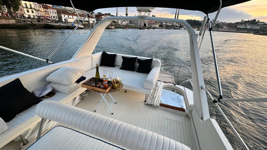Passeio de barco rio douro inesquecível - Key highlights you’ll feel right away