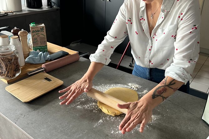 Pastel de Nata | Workshop from scratch | Porto's city center - Why Porto’s pastel de nata workshop feels like real skill, not a snack stop