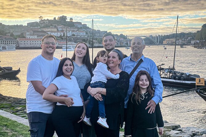 Photoshoot Session for Solo, Couples and Groups in Porto area - Price, value, and what you should budget for