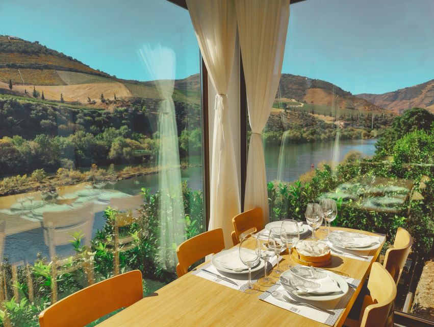 Pinhão: Douro River Boat Tour with Lunch - Pacing yourself in the Douro: how to not get stuck during the heavy part