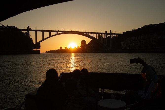 Port Wine Sunset Boat Tour - What the guide and skipper add, beyond the scenery