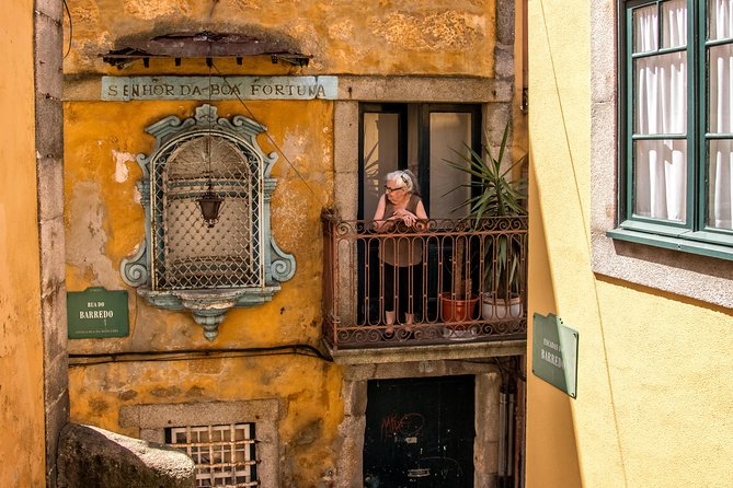 Porto 1/2 Day Walking Photo Tour & Portraits - Key takeaways before you book