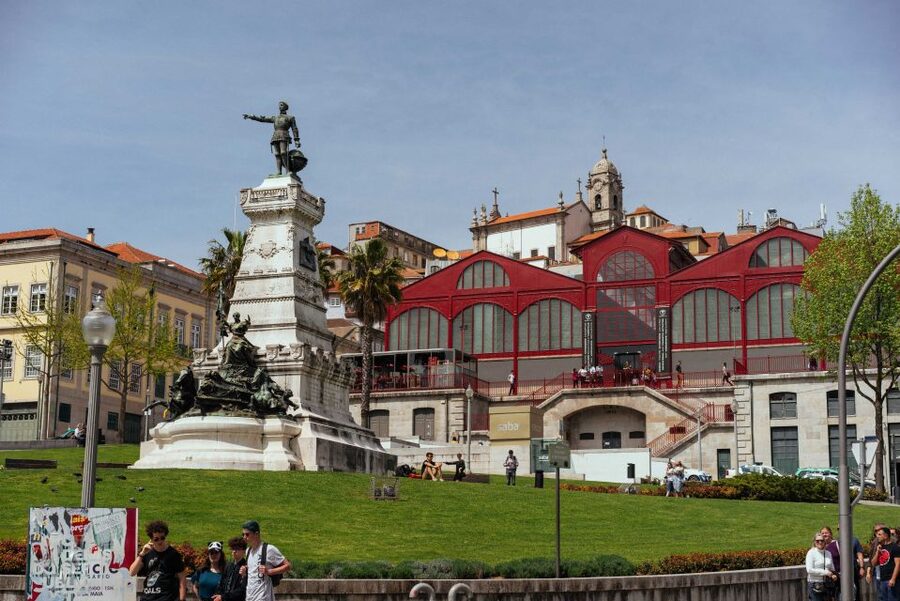 Porto: 2.5-Hour Private City Tour Off the Beaten Track - Customizing on the fly: changing the route without losing the value