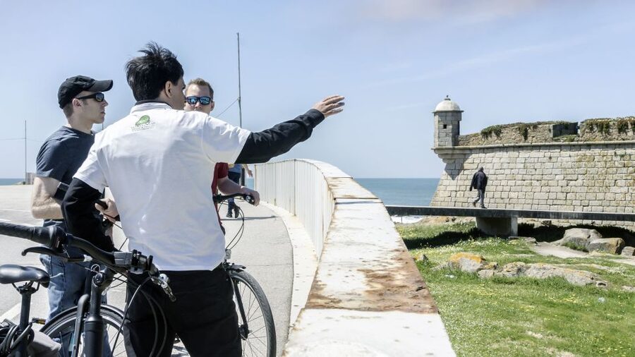 Porto: 3-Hour Bike Tour - Matosinhos Beach and Parque da Cidade, Coast Breathers Between Landmarks