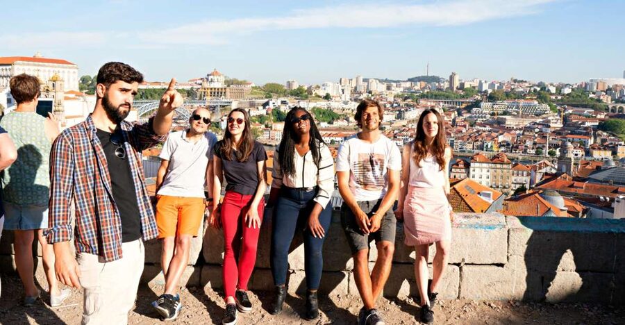 Porto: 3-Hour Guided City Highlights Walking Tour - Aliados Avenue: Your Quick Hit of Porto’s Grand Street Style
