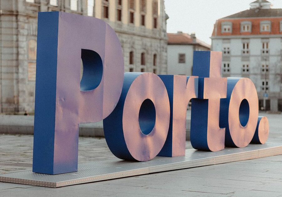 Porto: 3-Hour Guided Walking Tour - Clerigos tower area and the ancient city jail viewpoint
