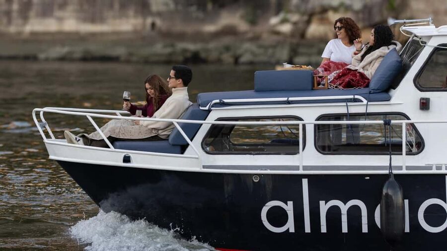 Porto: 6 Bridges and Sunset Boat Cruise with Welcome Drink - FAQ
