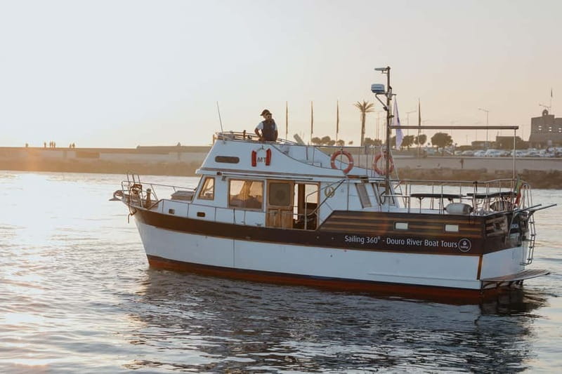 Porto: 6 Bridges Port Wine River Cruise with 4 Tastings - Meeting at Douro Marina: Getting There Without Stress