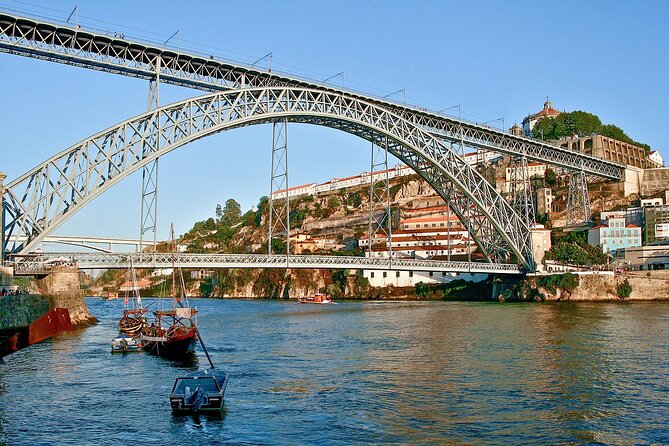 Porto and Gaia: Walking Tour of Douro's Two Riversides - Cais da Ribeira, Ribeira and Barredo: walking medieval Porto’s old spine