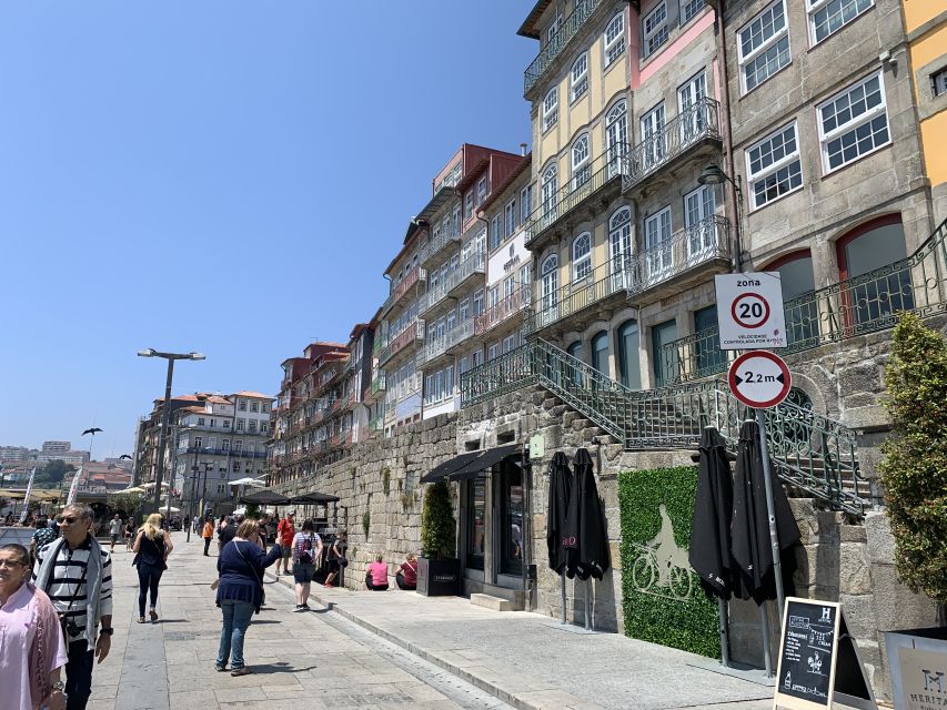 Porto and Gaia: Walking Tour of Douro's Two Riversides - Who should book, and who should skip it