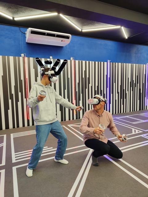 Porto: Another World Porto - VR Arena - Another World Porto VR Arena: Free-Roaming VR That Uses Your Real Steps