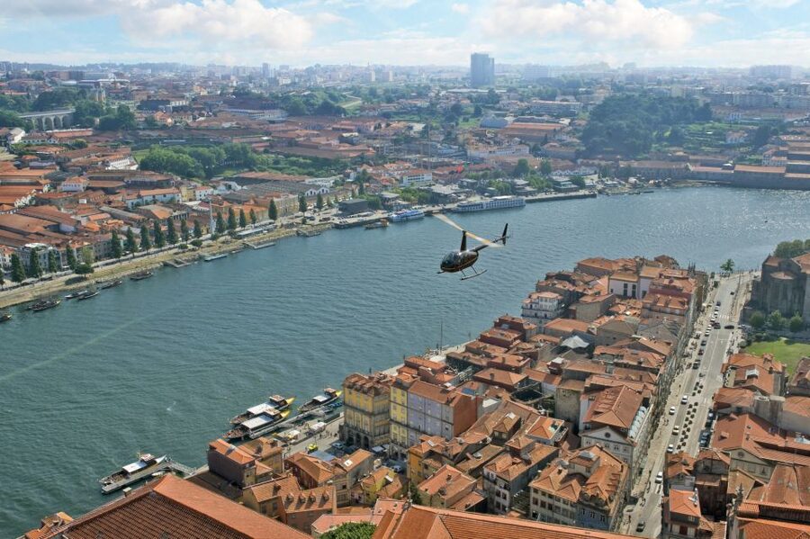 Porto Atlântico Helicopter Tour - Why this helicopter tour is worth it for Porto first-timers