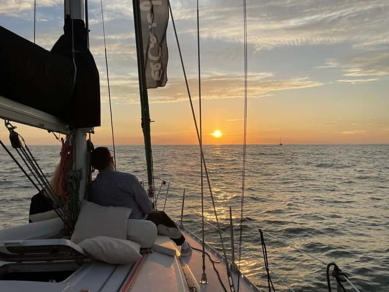 Porto: Best Exclusive Charming Sailboat Sunset - Weather, sea conditions, and what the day could change