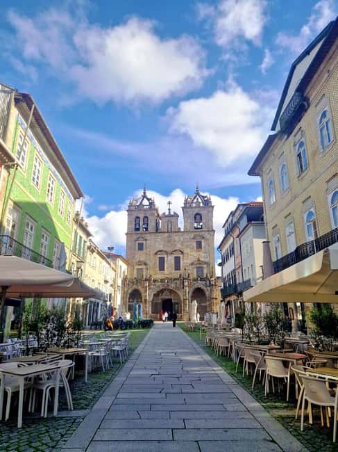 Porto: Braga & Guimarães Full Day Tour - A one-day route that tracks Portugal’s roots, not just tourist stops