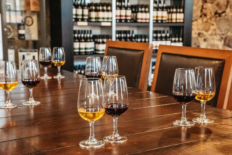 Porto: Bridges Cruise with Wine Cellar Tour or Sunset Option - Porto from the Douro, where the bridges do the talking