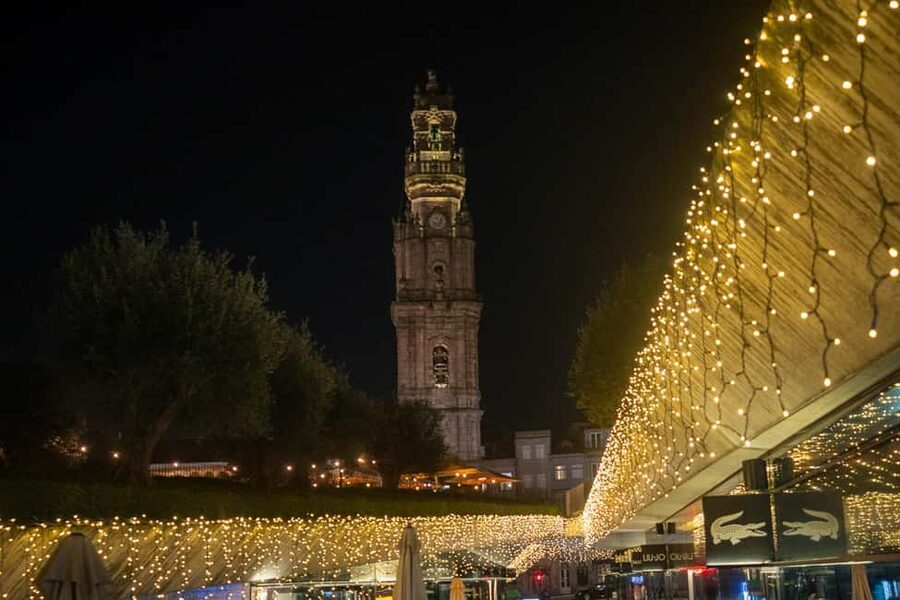 Porto: Christmas Lights Flexible Walking Tour - Key things you will enjoy on this Porto Christmas lights walk