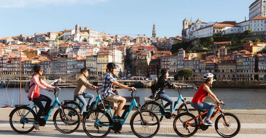 Porto: City Highlights 3-Hour Guided Electric Bike Tour - Key things to look forward to