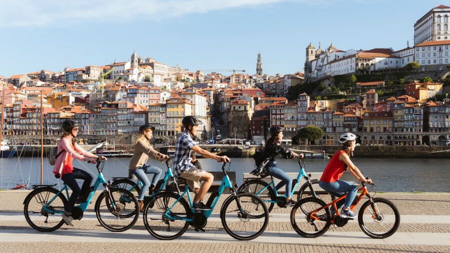 Porto: City Highlights 3-Hour Guided Electric Bike Tour - Cordoaria Garden: a calming pause between big sights